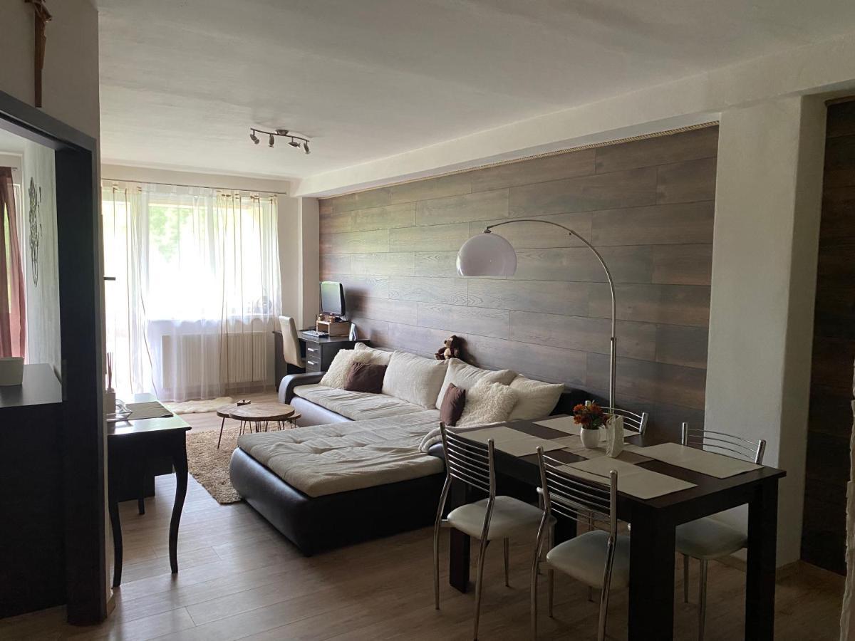 Apartman S Nadhernym Vyhladom Na Tatry Veľký Slavkov エクステリア 写真